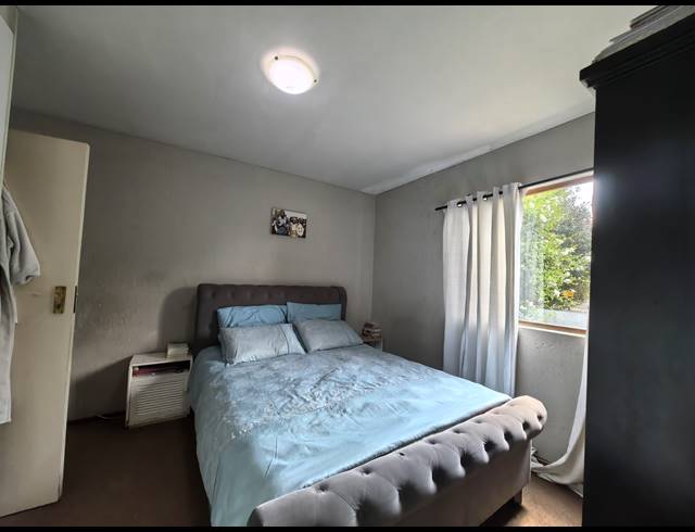 2 BEDROOM TOWNHOUSE FOR SALE IN SHARONLEA